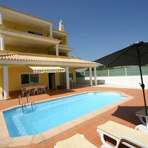 Vista Mar E Piscina Villa